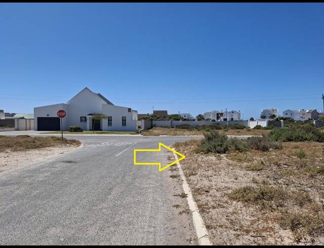 LAND FOR SALE IN BRITANNIA BAY